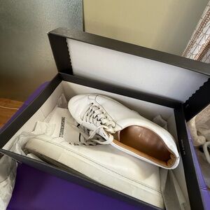 Classic White Leather Men's Sneakers - Minimal Low-Top